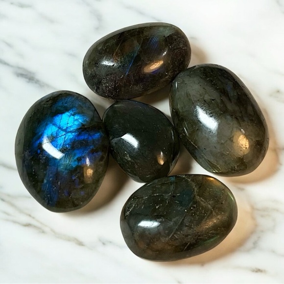 Labradorite Polished Palm Stones Set of 5 - Picture 2 of 2
